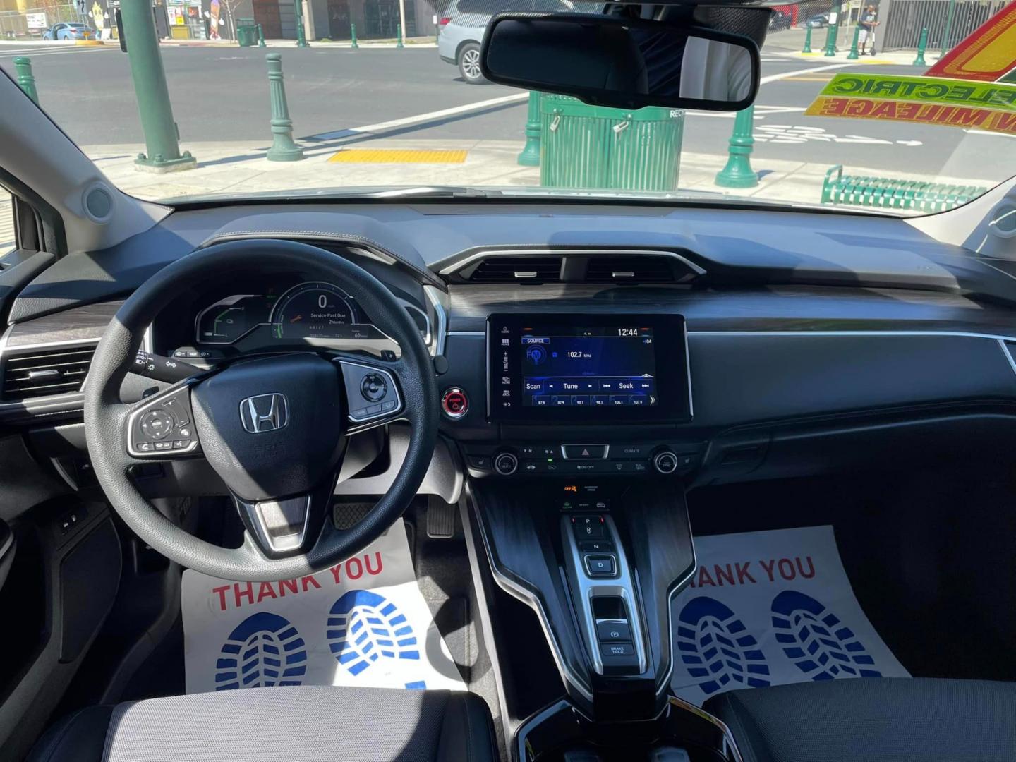 2021 SILVER /BLACK Honda Clarity Plug-In Hybrid (JHMZC5F14MC) with an 1.5L L4 DOHC 16V HYBRID engine, CVT transmission, located at 744 E Miner Ave, Stockton, CA, 95202, (209) 944-5770, 37.956863, -121.282082 - Photo#5